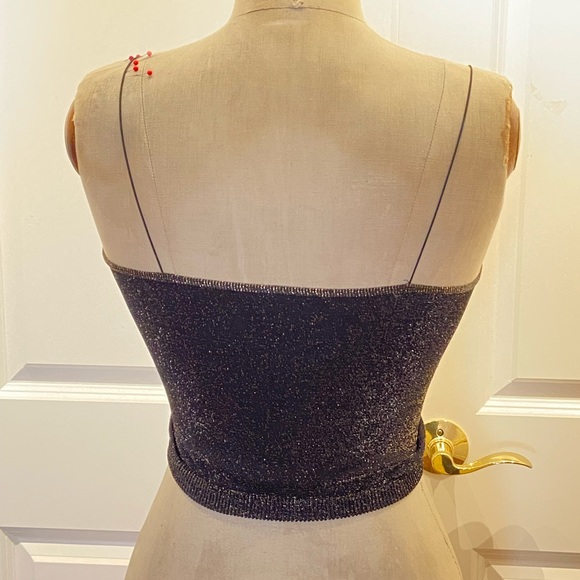 Crop black tank top - Picture 2 of 4